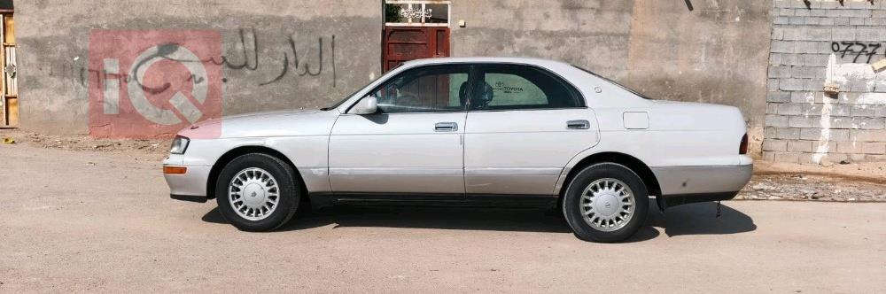 تويوتا كراون